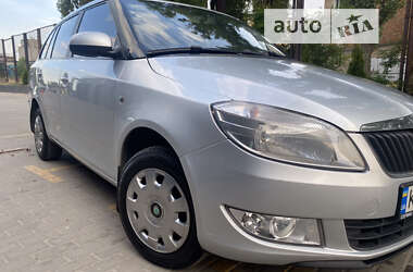 Универсал Skoda Fabia 2011 в Киеве