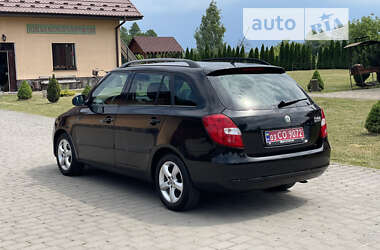 Универсал Skoda Fabia 2010 в 