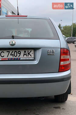 Универсал Skoda Fabia 2006 в 
