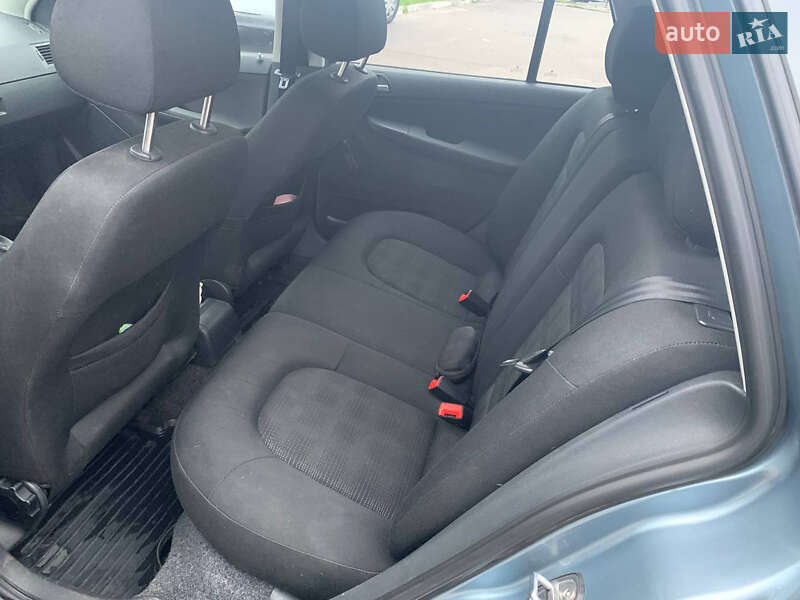 Універсал Skoda Fabia 2006 в Львові