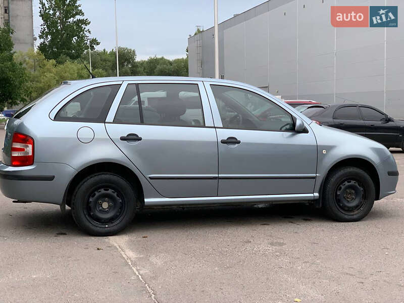 Універсал Skoda Fabia 2006 в Львові