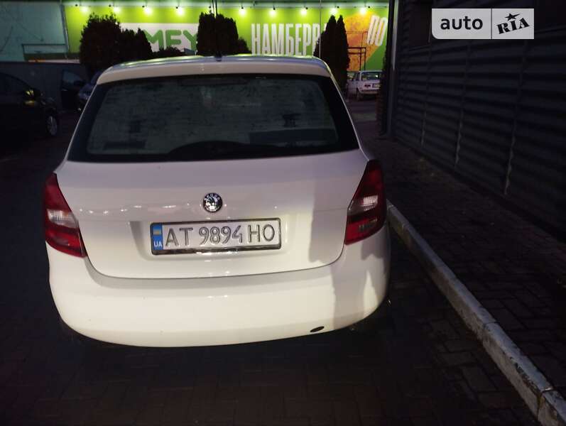 Хэтчбек Skoda Fabia 2012 в Ивано-Франковске фото 3 Хэтчбек Skoda Fabia 2012 в Ивано-Франковске