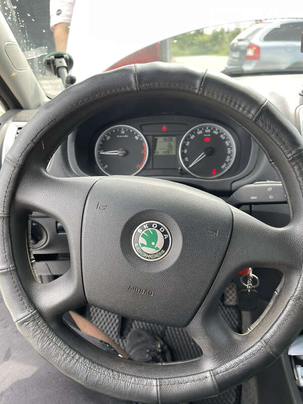 Универсал Skoda Fabia 2008 в Львове
