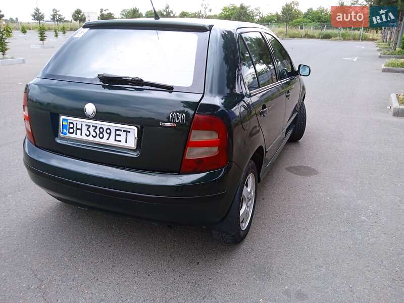 Хэтчбек Skoda Fabia 2001 в Одессе