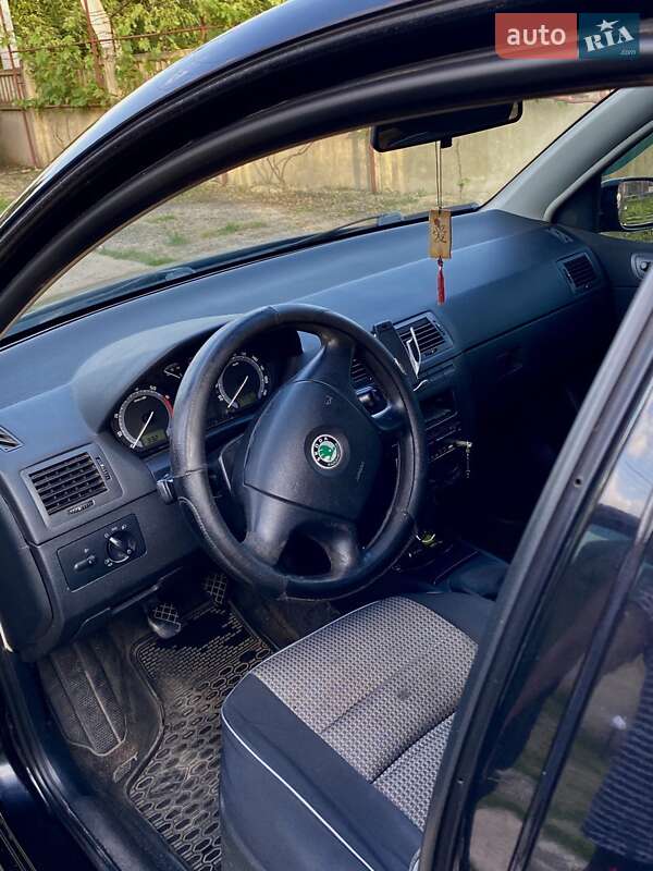 Седан Skoda Fabia 2007 в Раздельной