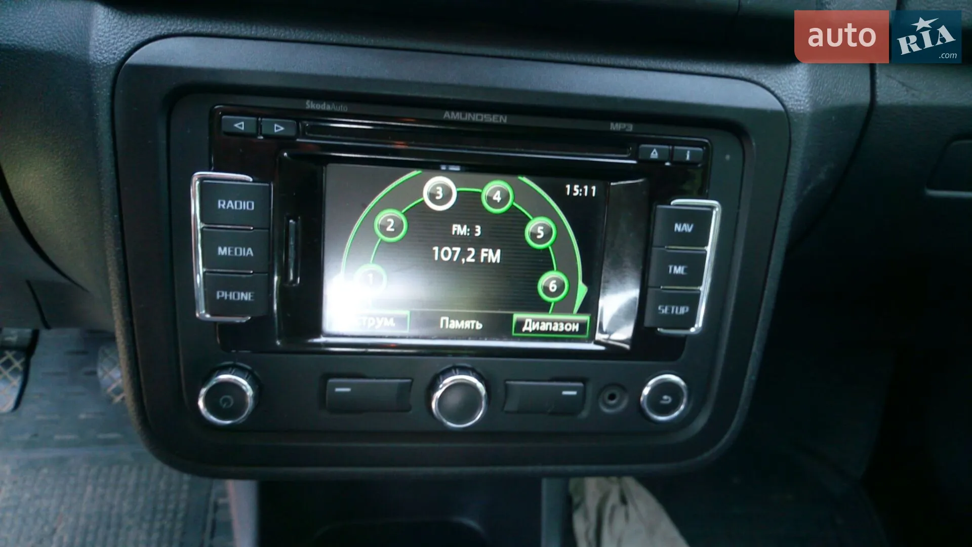 2011 Skoda Fabia - мініатюра 3
