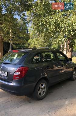 Хетчбек Skoda Fabia 2011 в Кривому Розі