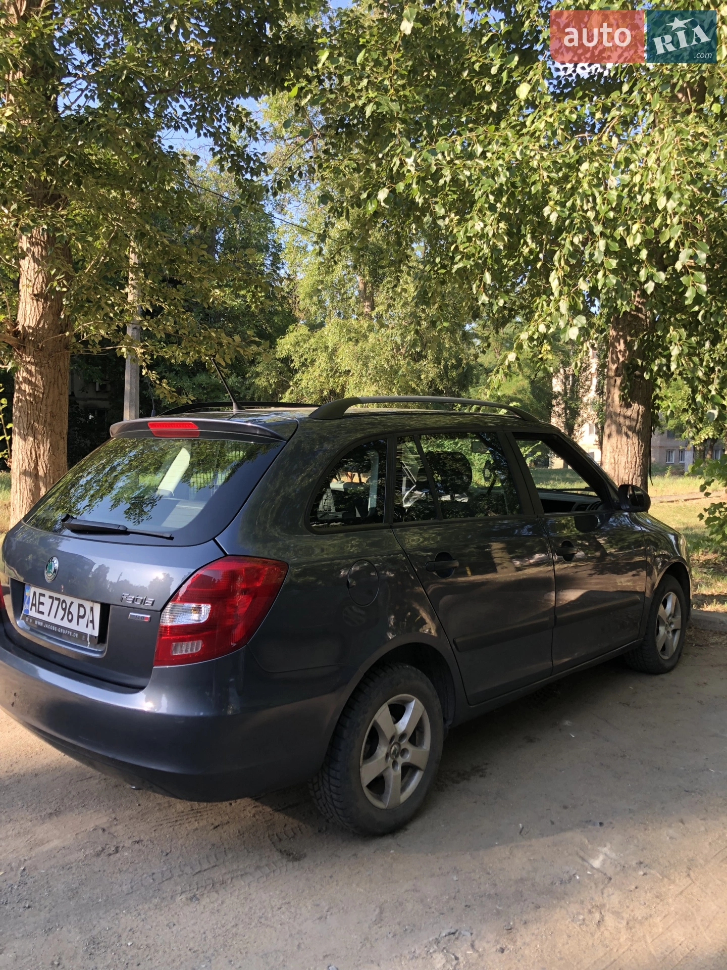 2011 Skoda Fabia - мініатюра 11