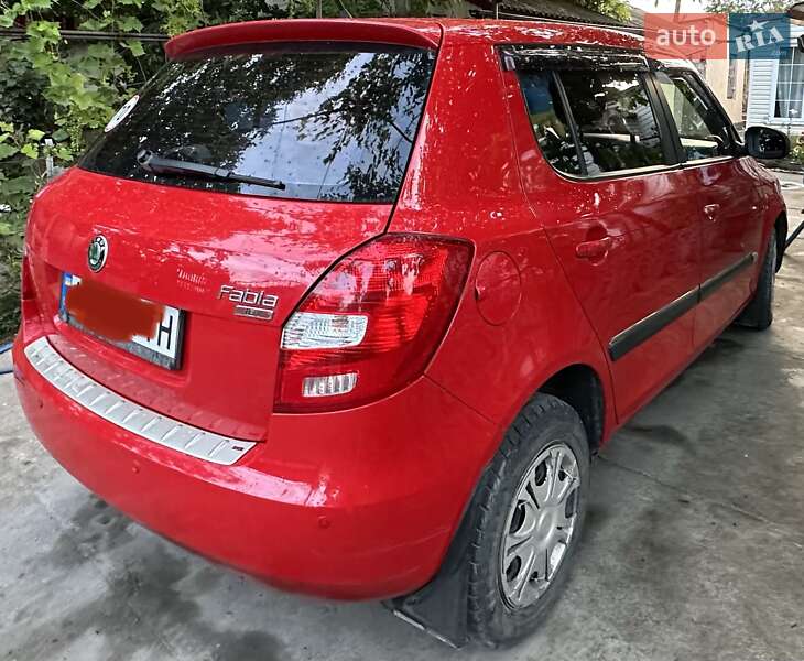 Хетчбек Skoda Fabia 2010 в Кривому Розі фото 5 Хетчбек Skoda Fabia 2010 в Кривому Розі