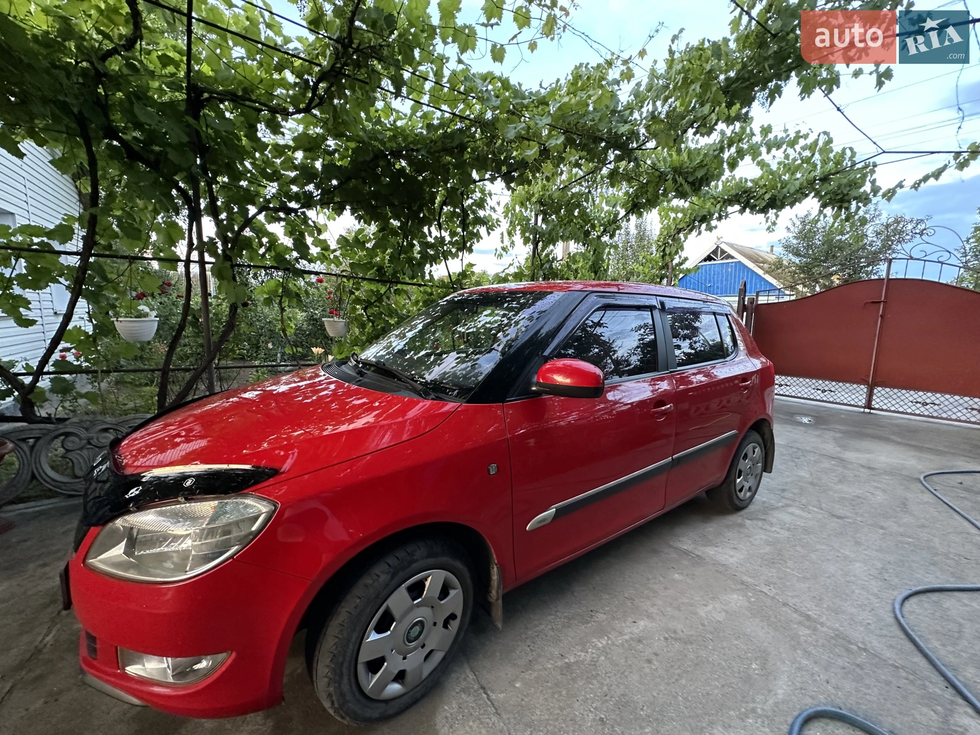 2010 Skoda Fabia - мініатюра 3