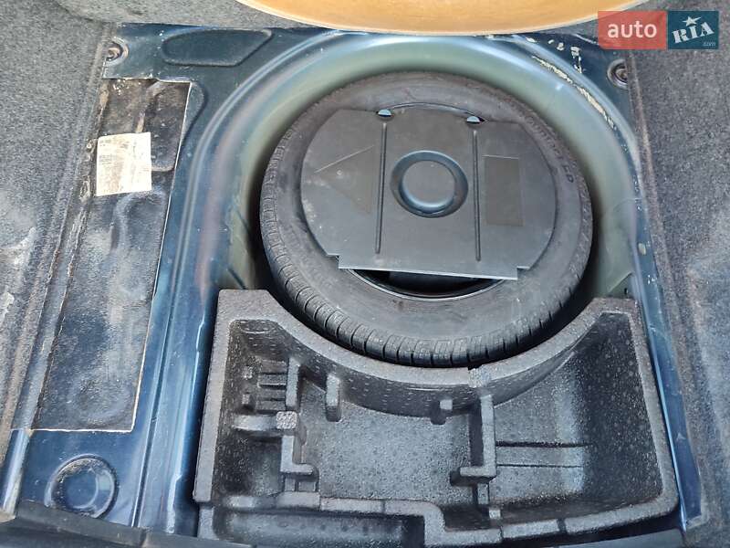 Универсал Skoda Fabia 2001 в Полтаве