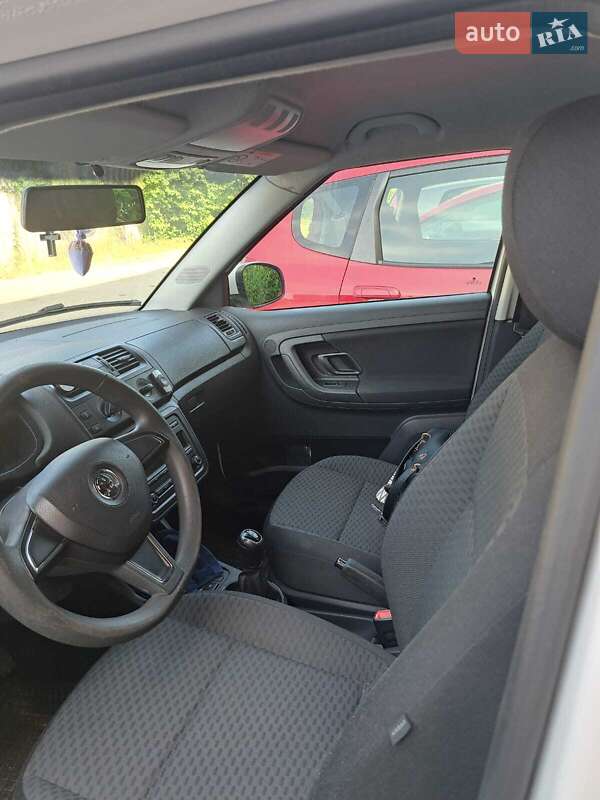 Хетчбек Skoda Fabia 2014 в Львові