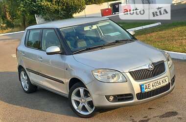 Хетчбек Skoda Fabia 2007 в Дніпрі