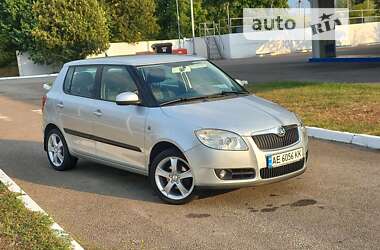 Хэтчбек Skoda Fabia 2007 в 