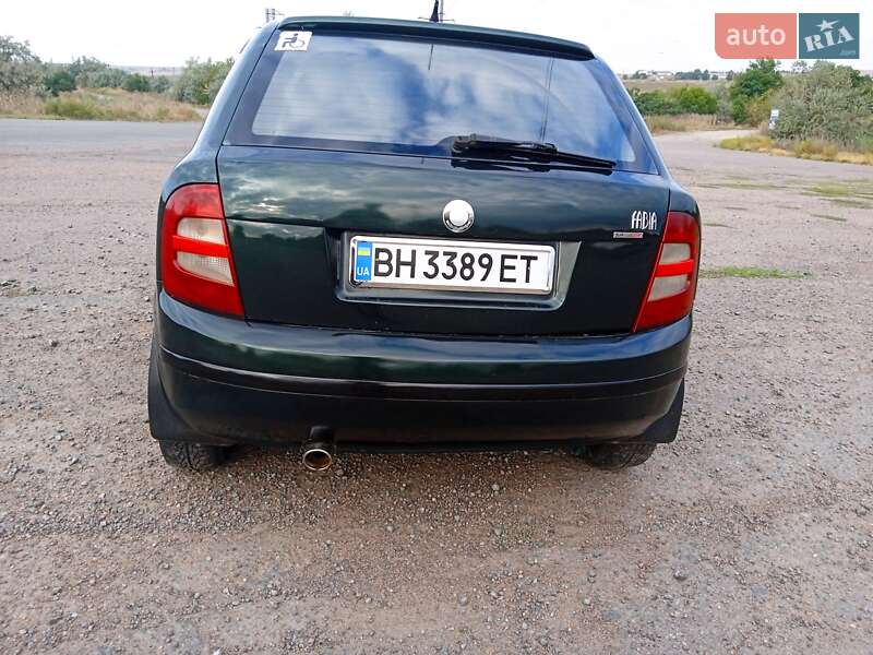 Хэтчбек Skoda Fabia 2001 в Одессе