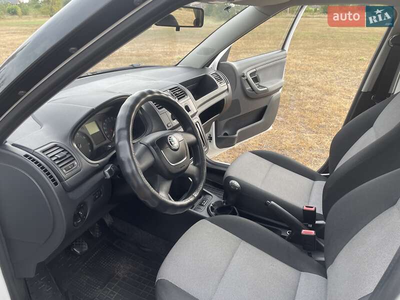 Хэтчбек Skoda Fabia 2012 в Броварах