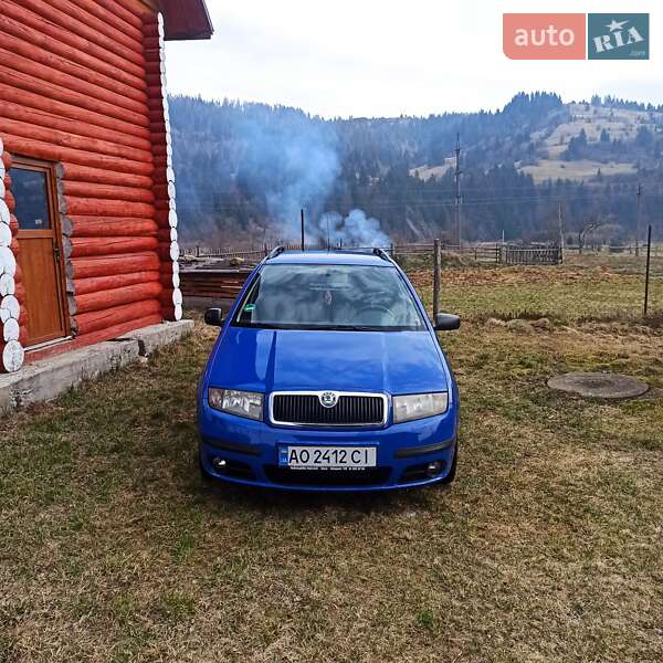 Універсал Skoda Fabia 2005 в Ужгороді