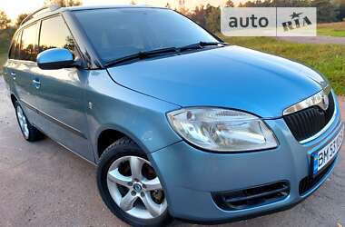 Хэтчбек Skoda Fabia 2008 в Тростянце