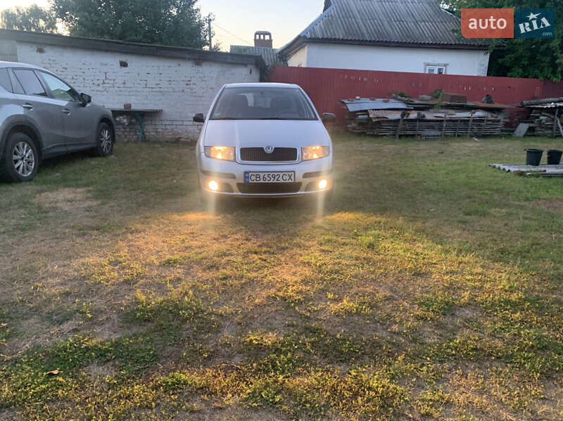 Універсал Skoda Fabia 2006 в Чернігові