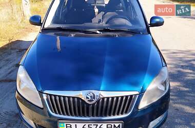 Хэтчбек Skoda Fabia 2012 в Кременчуге