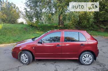 Хетчбек Skoda Fabia 2006 в 
