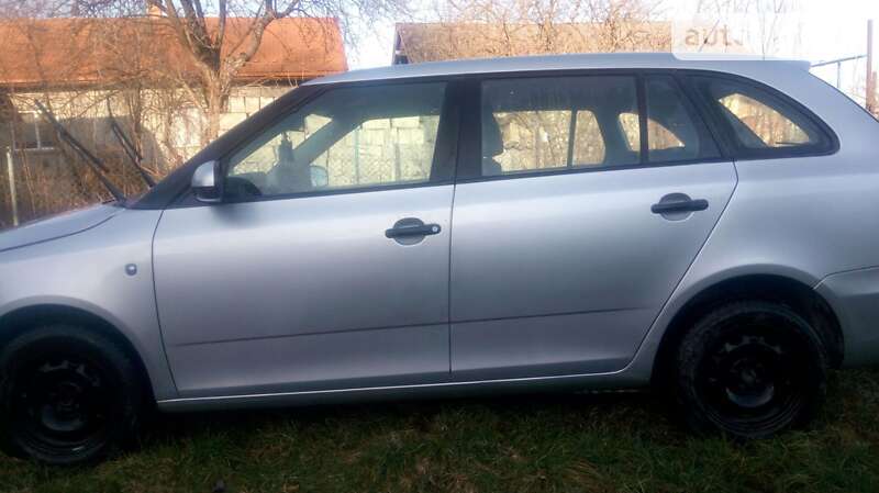 Універсал Skoda Fabia 2010 в Стрию