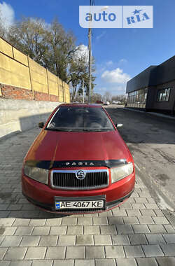 Хэтчбек Skoda Fabia 2002 в Днепре