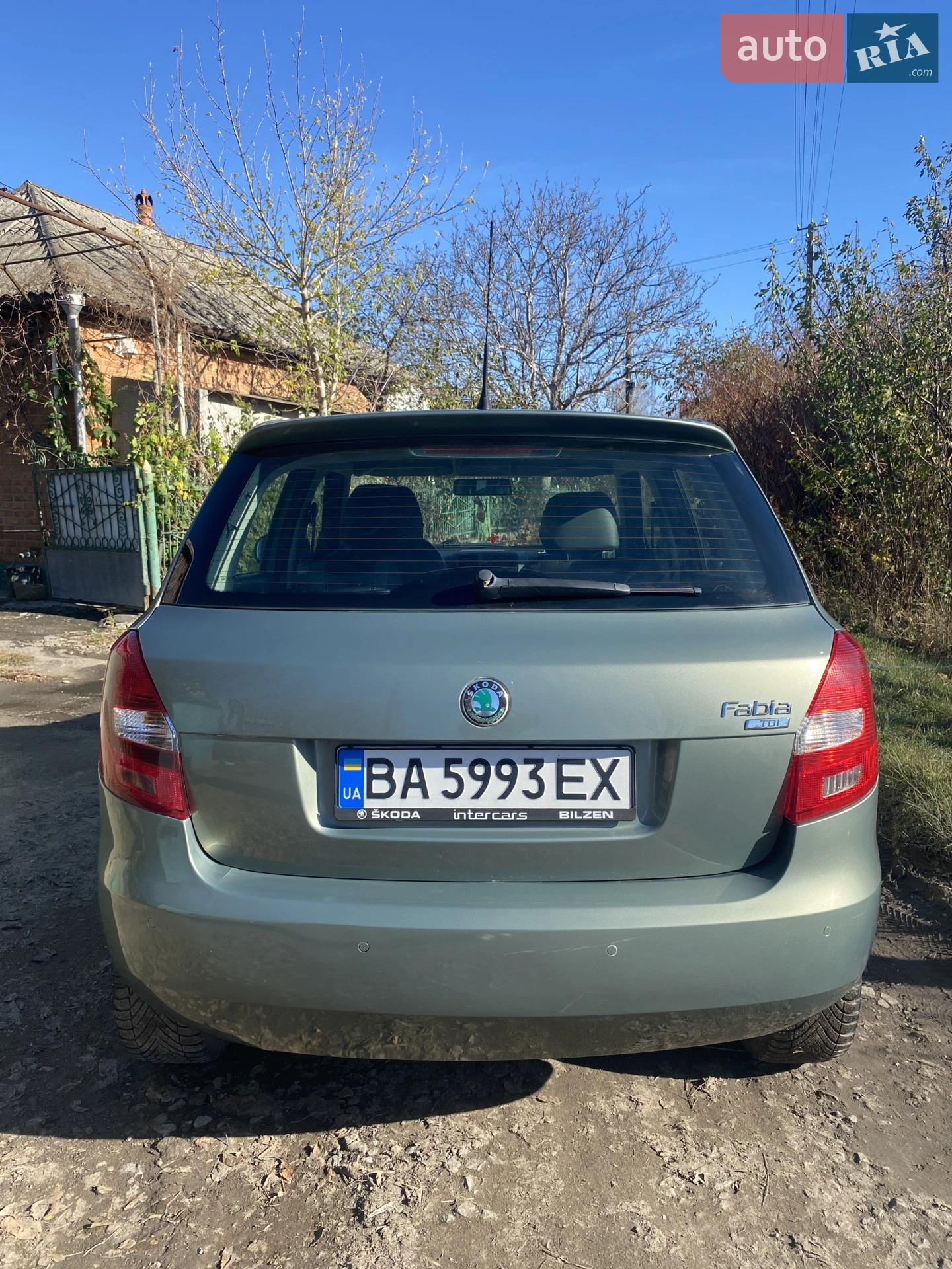 2010 Skoda Fabia - мініатюра 9