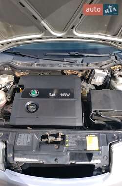 Универсал Skoda Fabia 2002 в 