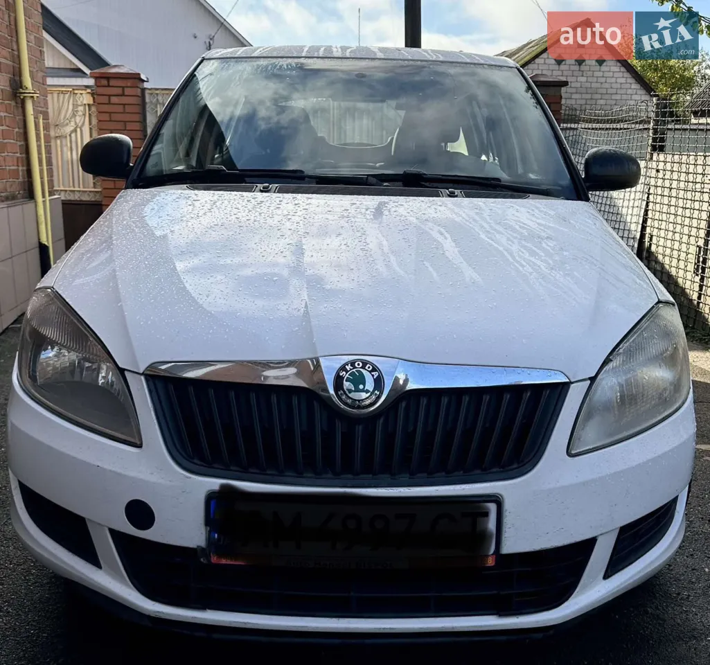 2010 Skoda Fabia - мініатюра 22