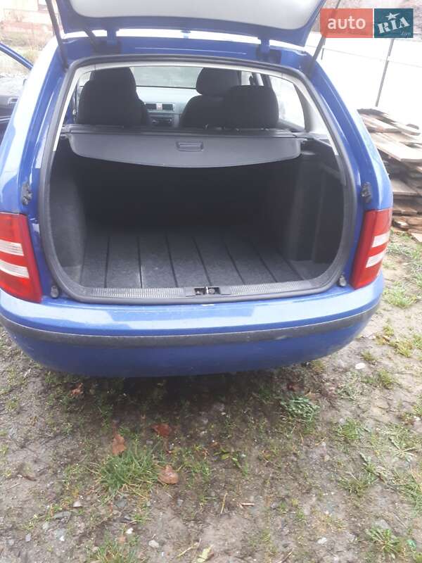 Универсал Skoda Fabia 2006 в Звягеле