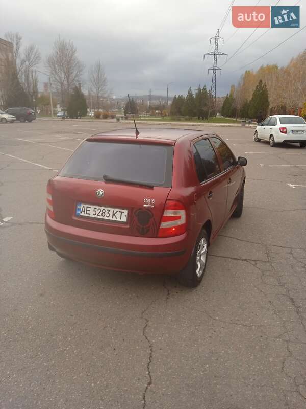 Хэтчбек Skoda Fabia 2006 в Кривом Роге