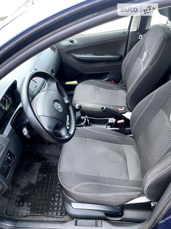 Универсал Skoda Fabia 2006 в Сумах
