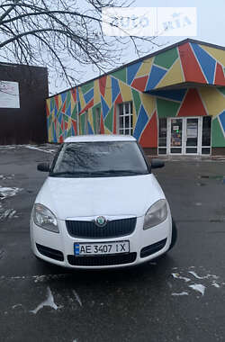 Хэтчбек Skoda Fabia 2008 в Днепре