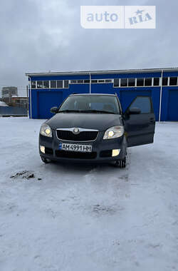 Універсал Skoda Fabia 2009 в Житомирі