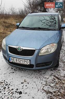Універсал Skoda Fabia 2008 в Дніпрі