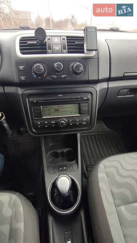 Універсал Skoda Fabia 2008 в Дніпрі