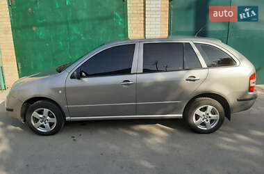 Универсал Skoda Fabia 2006 в 