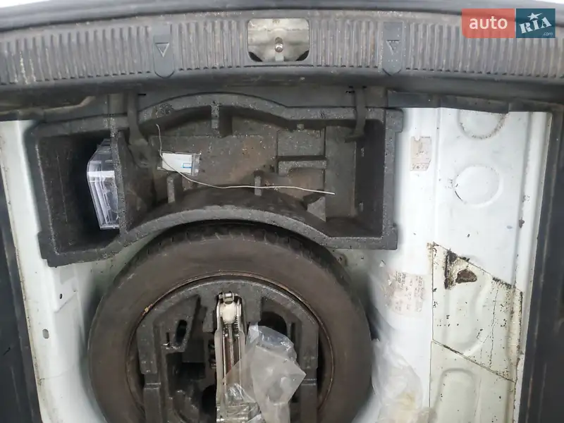 Skoda Fabia 2010 VIN TMBJJ25J7B3103965 фото оголошення 11 з 50