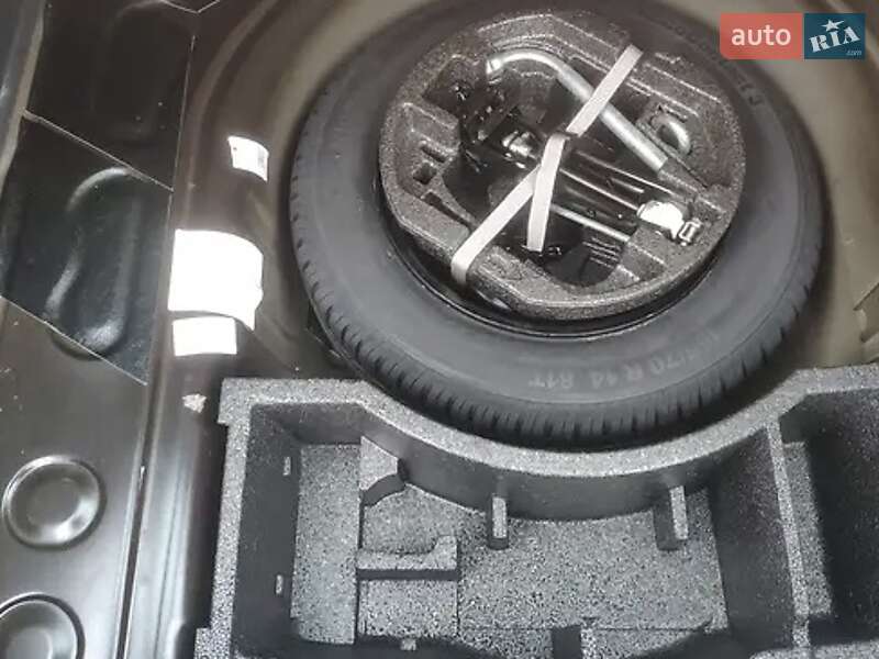 Универсал Skoda Fabia 2011 в Полтаве