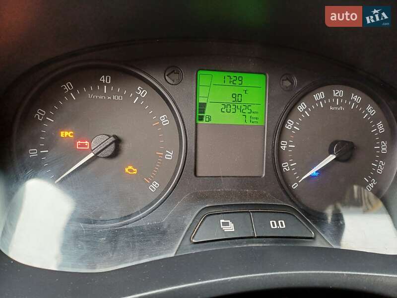 Хэтчбек Skoda Fabia 2011 в Чорткове