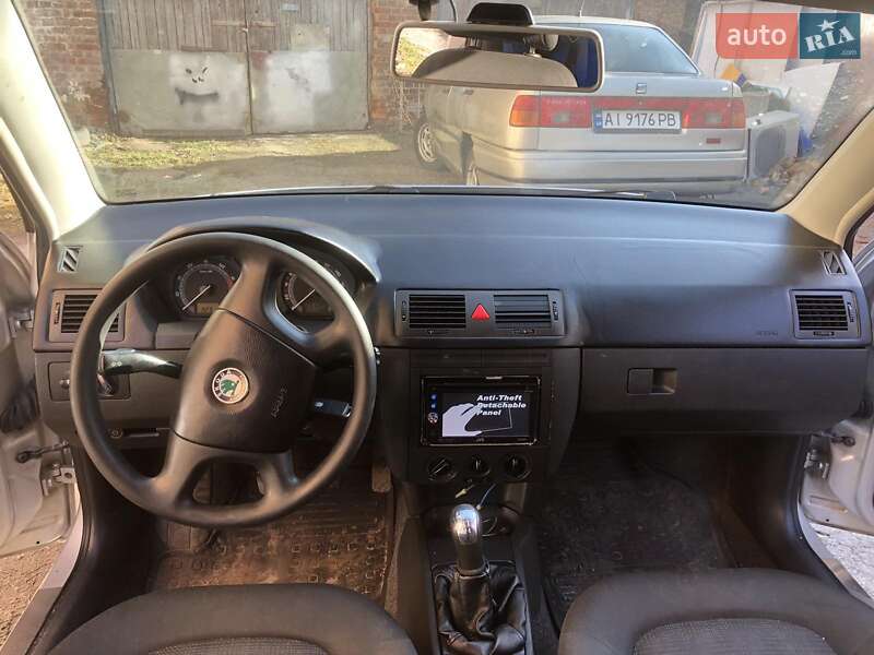 Хетчбек Skoda Fabia 2006 в Білій Церкві