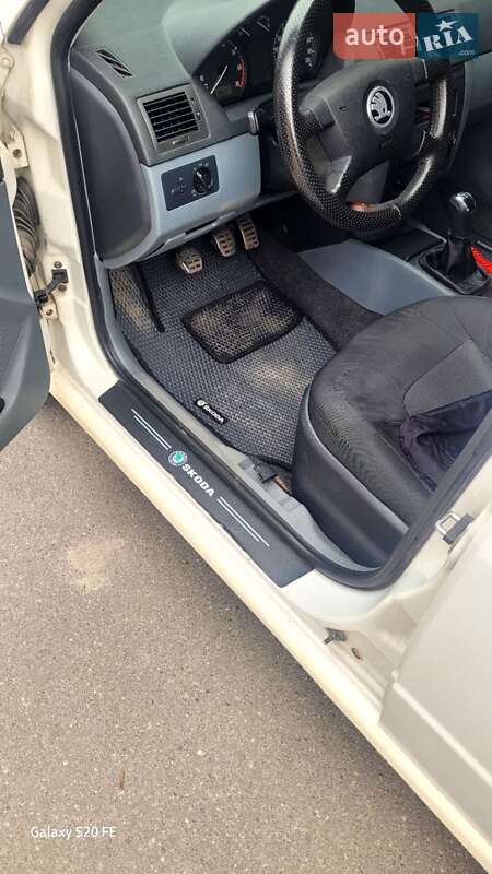 Універсал Skoda Fabia 2003 в Вінниці