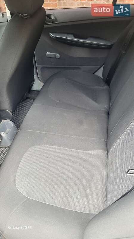 Універсал Skoda Fabia 2003 в Вінниці