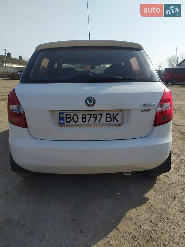 Хэтчбек Skoda Fabia 2011 в Чорткове