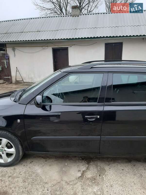 Універсал Skoda Fabia 2011 в Копичинці