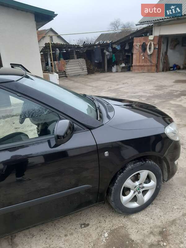 Універсал Skoda Fabia 2011 в Копичинці