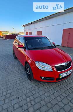 Хэтчбек Skoda Fabia 2010 в Львове