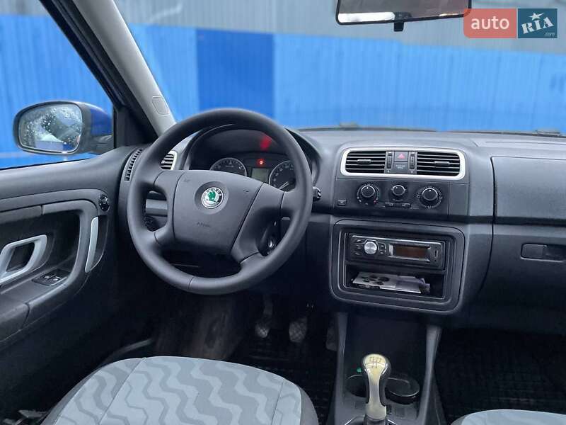Універсал Skoda Fabia 2009 в Луцьку