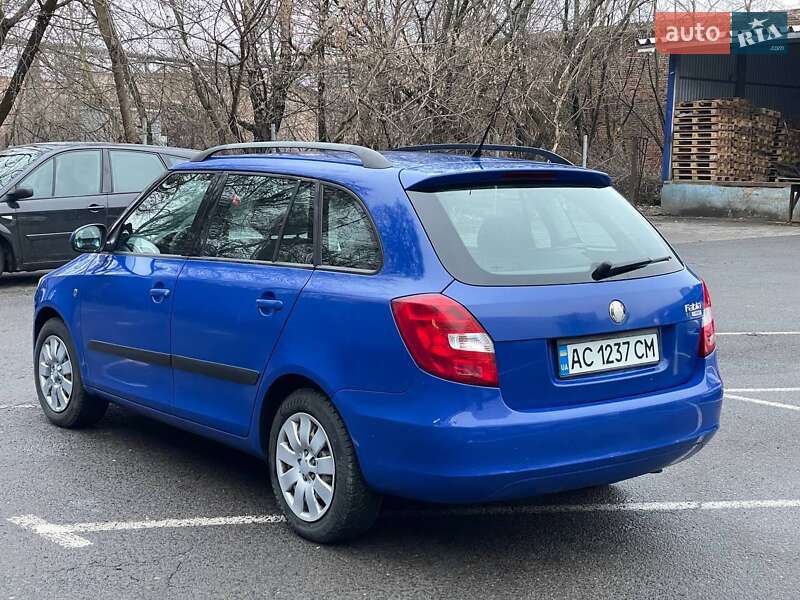 Універсал Skoda Fabia 2009 в Луцьку